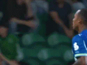 法甲领头羊1-2遭葡超第2逆转，派尚飙世界波难救主，86分钟遭绝杀